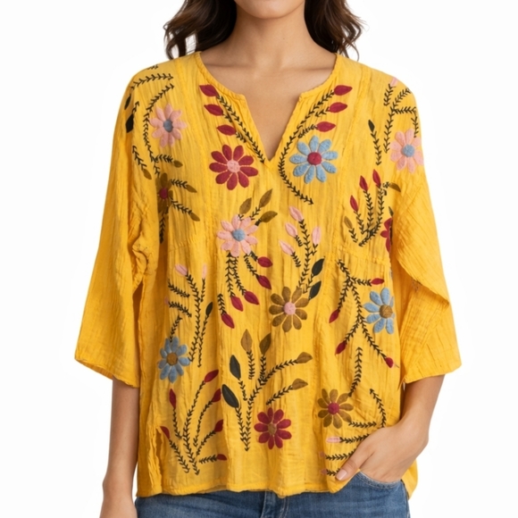 Avani Delamour Tops - Avani Delamour Yellow Embroidered Boho Top Small NWT Floral V-Neck 3/4 Sleeve